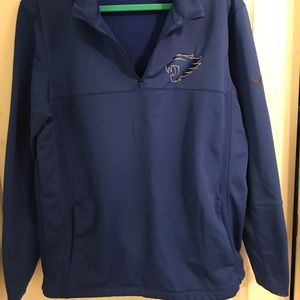 UK Wildcats Nike Team issue long sleeve pullover.